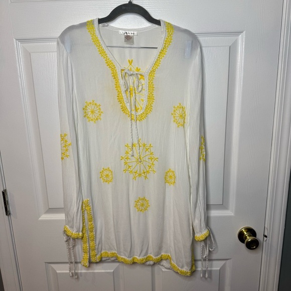 Lucky and Coco White and Yellow Embroidered Women's Swim Coverup Size Small GUC - Picture 1 of 6